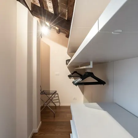 Palazzo Vendramin Costa Apartment