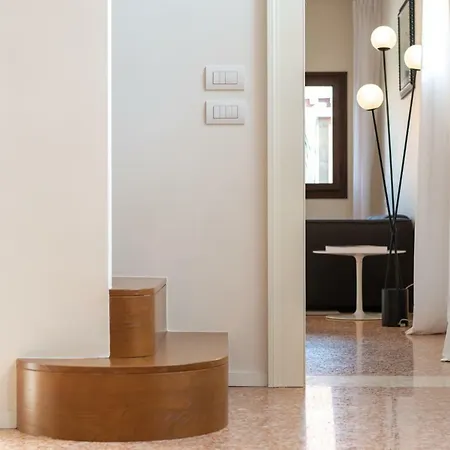 Palazzo Vendramin Costa Apartment *