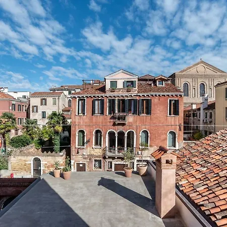 Palazzo Vendramin Costa شقة