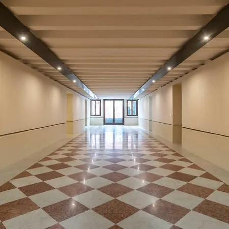 Palazzo Vendramin Costa Apartment Venice