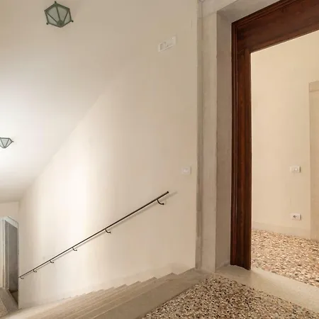 Apartment Palazzo Vendramin Costa *