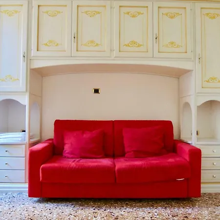 Melusina Rialto Apartment Venice