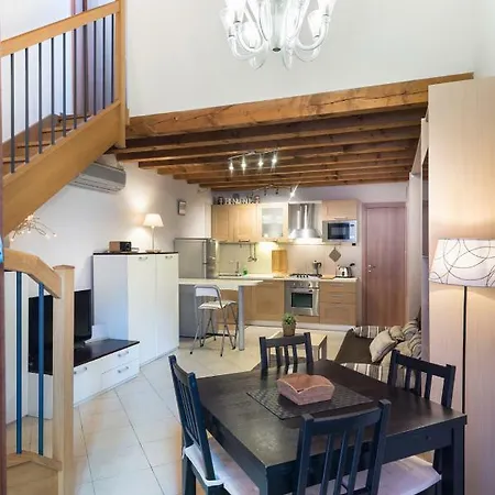 Apartment Duplex At The Entrance To 2 Bathroom And Terrace Venice