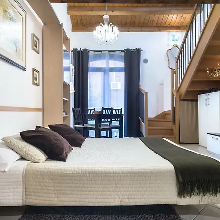 Duplex At The Entrance To 2 Bathroom And Terrace