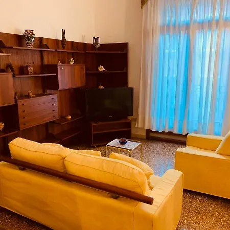 Stefano's Sweet Apartment