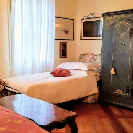 Apartment Palazzo Morosini Brandolin Dimora Romantica Venice