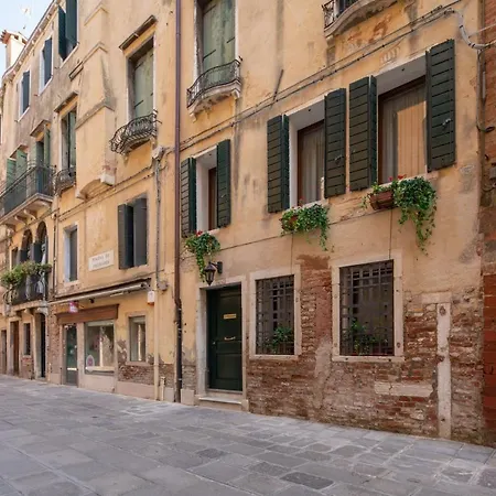 Lägenhet San Marco 1658 *