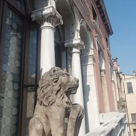 Pensión Ca' Bragadin E Carabba Venecia