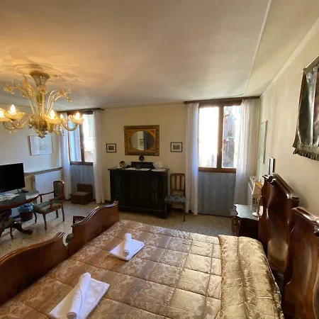 Bed and breakfast Ca' Orfeo 2*