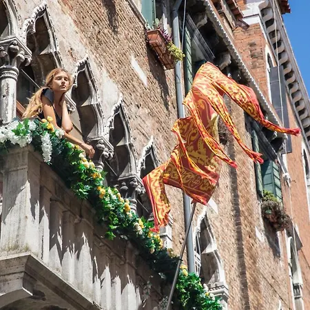 Dimora Al Doge Beato Vista Canale Bed & Breakfast