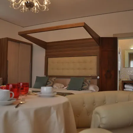 De La Spada Hotell