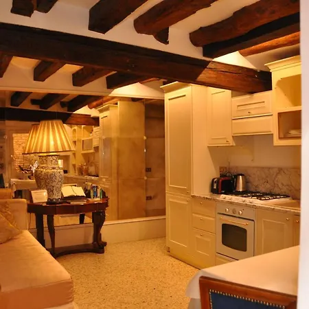 Apartment Henry's Heaven Venice