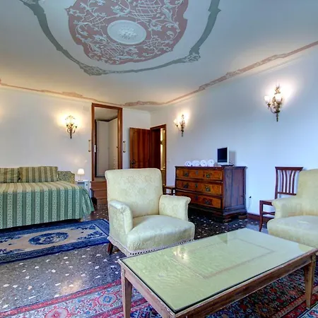 Gritti Grand Canal Apartment *