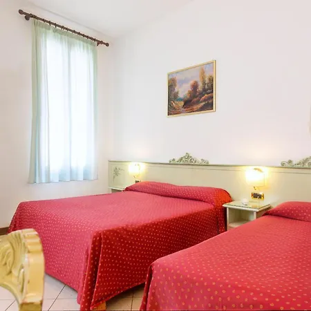 Ca' San Marcuola 1 2* البندقية