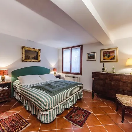 Rialto Apartment