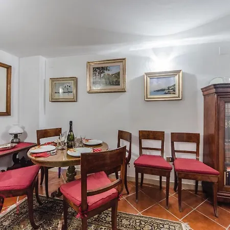 Rialto Apartment