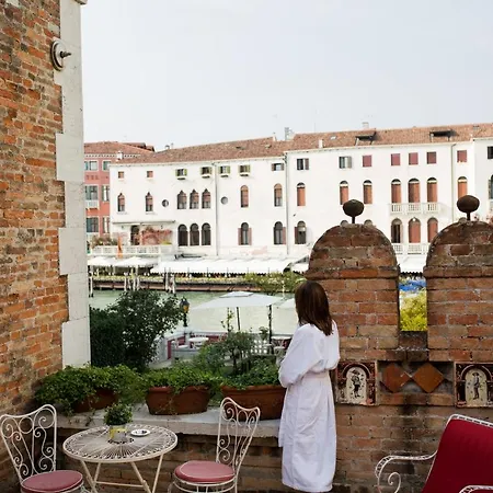 Ca' Nigra Lagoon Hotel 4*
