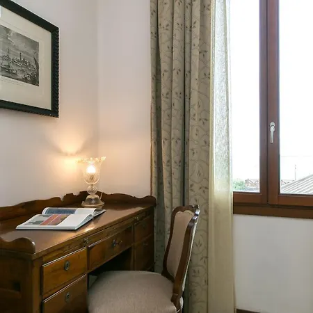 Isola Di San Servolo - Centro Hotell