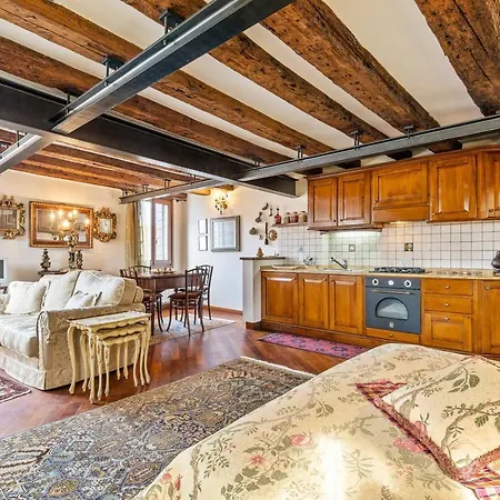 Ca' Dei Da Mosto Exclusive Apartment