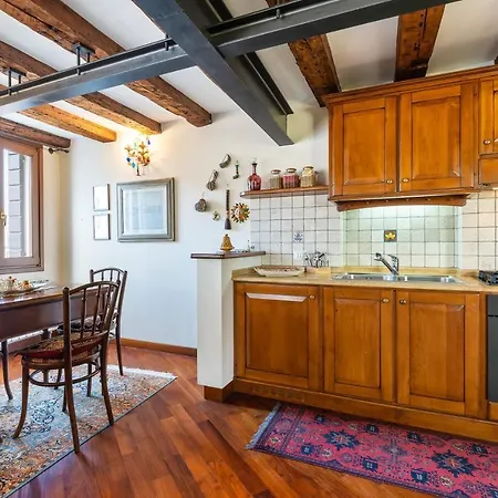 Ca' Dei Da Mosto Exclusive Apartment *