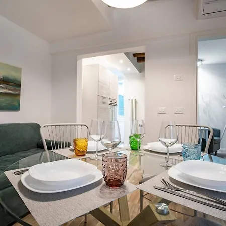 Dorsoduro 1241 By Wonderful Italy Apartment Venice
