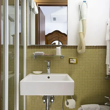 Nuovo Teson Hotel 3*