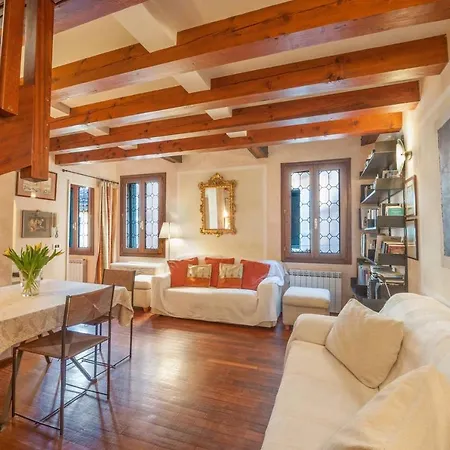 Apartment Ca' Delle Pizzocchere, A Perfect Spot In San Marco Venice