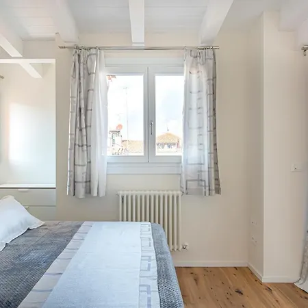 Luxury Terrace View Of San Marco Apartment