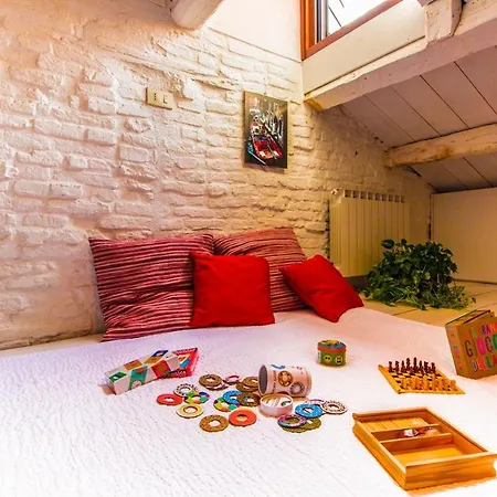 Cozy House-close To Biennale And St. Mark Square Holiday home *