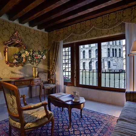 Al Ponte Antico Hotel 4*