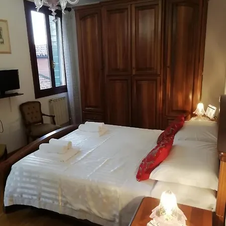 Apartment Biennale *