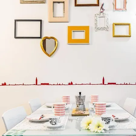 Downtown Apartment *