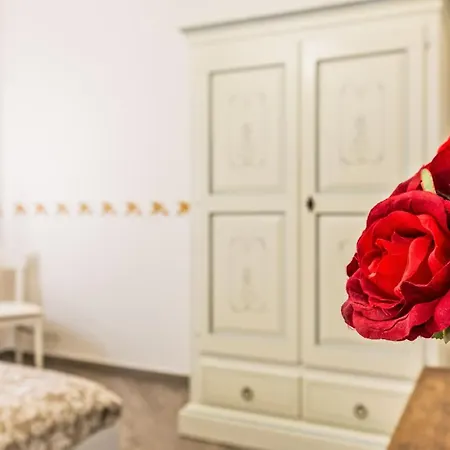 Downtown Apartment *