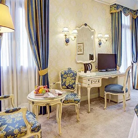 Antiche Figure Hotel Venezia