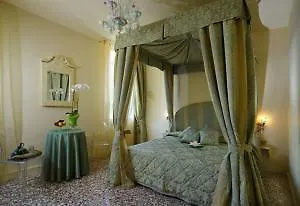 Acquavita Villa