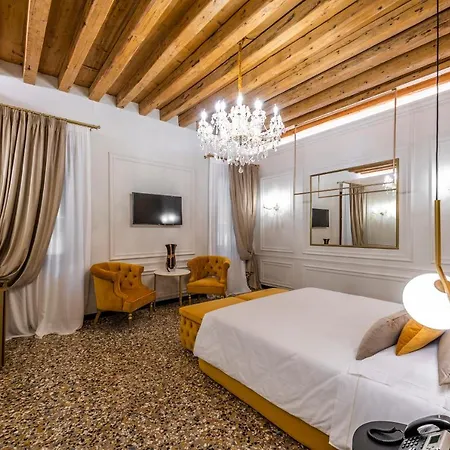 Bed & Breakfast San Maurizio Luxury 2*