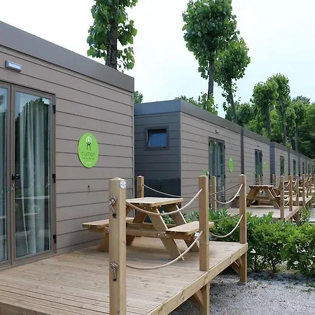 Luxury tent Hu In Town