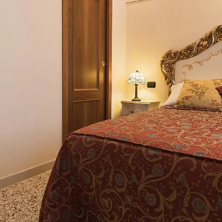 Venice Inn Guest house