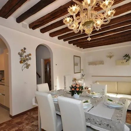 Holiday home Ca' Alansari Venice