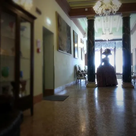 Palazzo Vitturi Hotel 3*