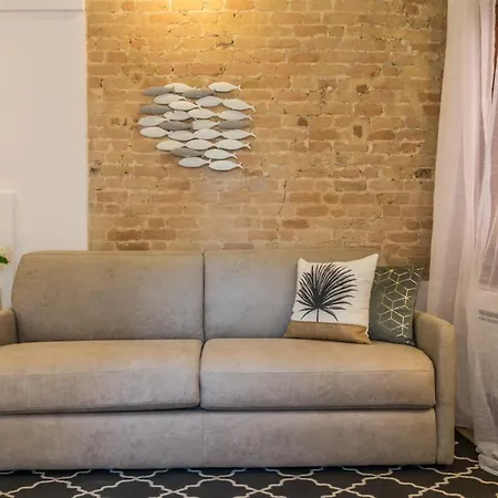 - Biennale 1 - 2 - 3 Apartment Venedig