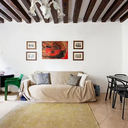 Riva Di Biasio Lovely Flat *