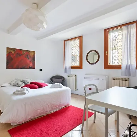 Riva Di Biasio Lovely Flat Apartment Venice