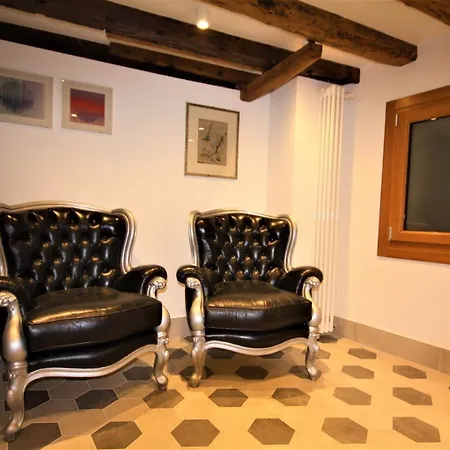 Ve-nice Sartori C4705 Apartment