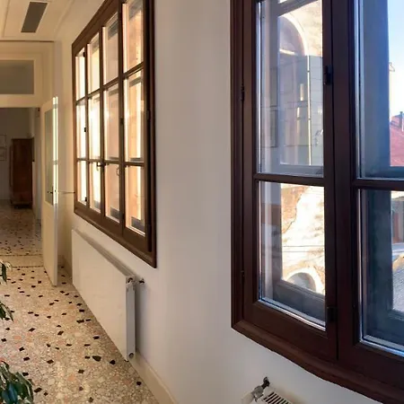 Sunshine Relais Apartment *