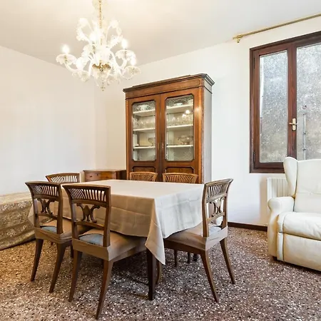 Apartment Del Remer - 5mins From San Marco Sq Venice