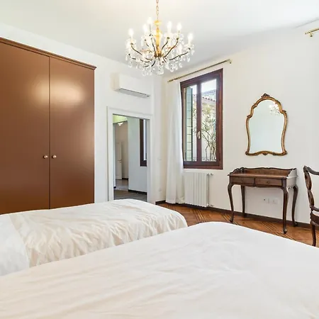Del Remer - 5mins From San Marco Sq Apartment