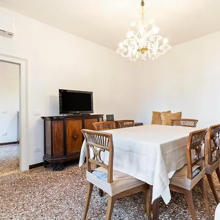 Del Remer - 5mins From San Marco Sq Apartment