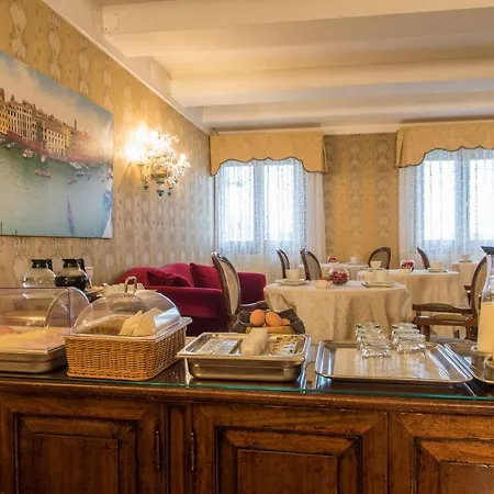 Palazzo Bembo - Exclusive 2* Benátky