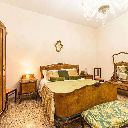 Casa Vescovo, Free Wi-fi Near San Marco Square * Venice